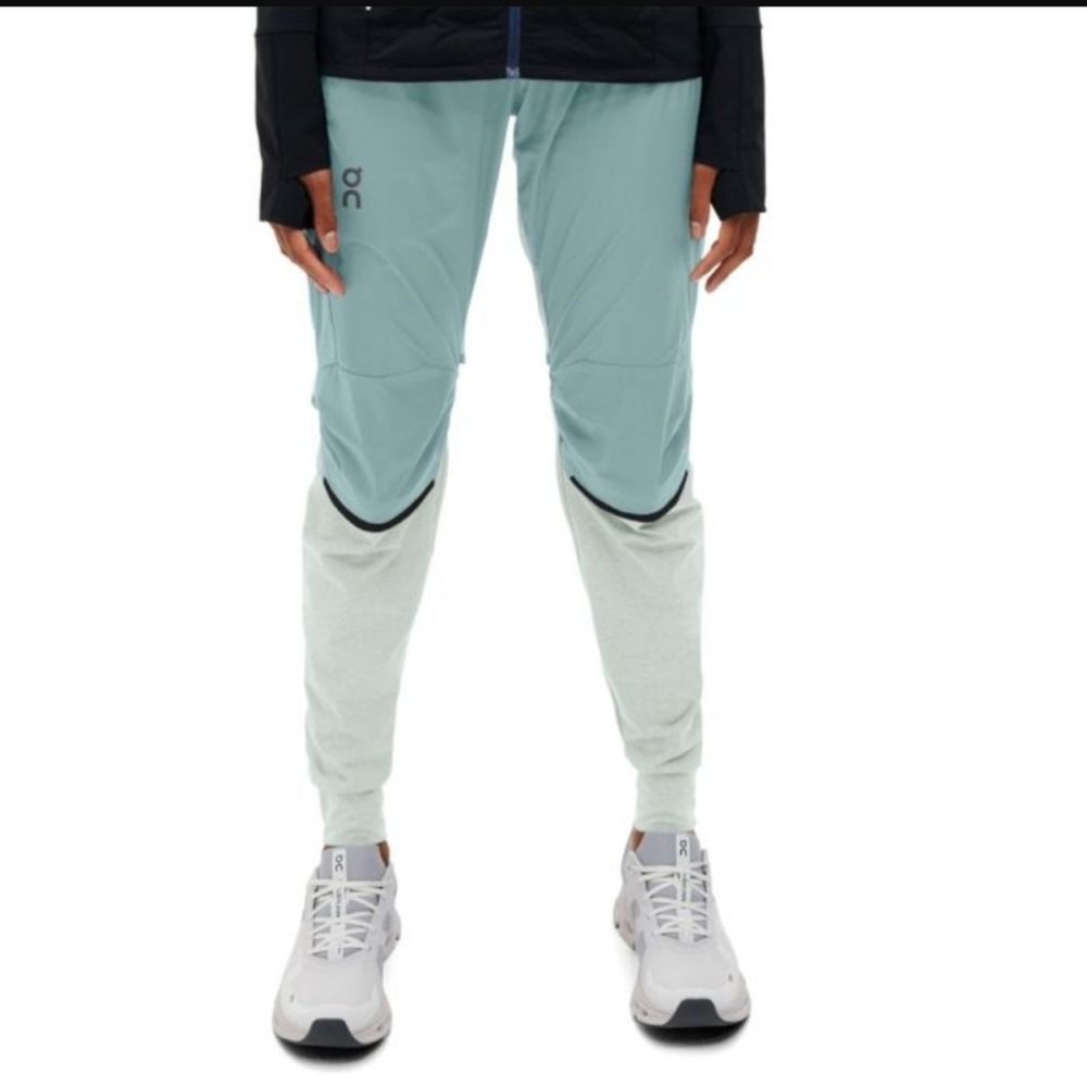 On Women Tights & PantsWomen's Running Pants Blue